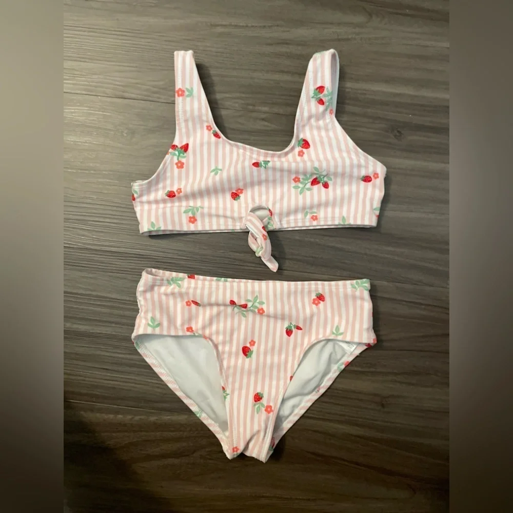 Old Navy Pink and White Striped Bikini with strawberry print two piece size S6/7